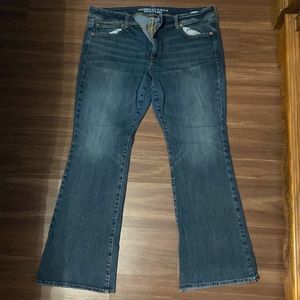 AEO Kickboot Jeans